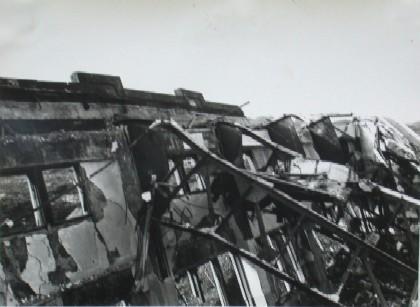 鎮西学院中学校