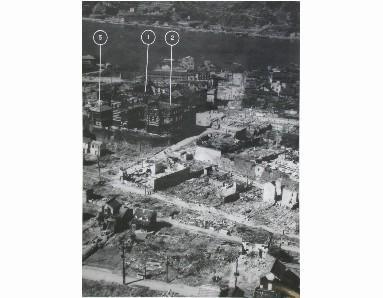 築町鉄橋付近上空から長崎県庁方面望む