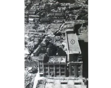 稲佐国民学校東方上空から稲佐国民学校一帯を望む