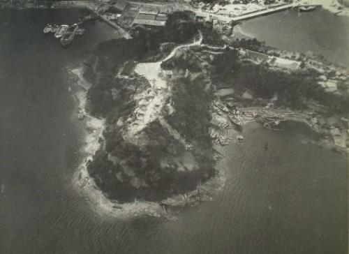 香焼島蔭ノ尾高射砲陣地