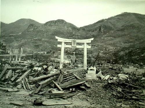 山王神社一の鳥居付近