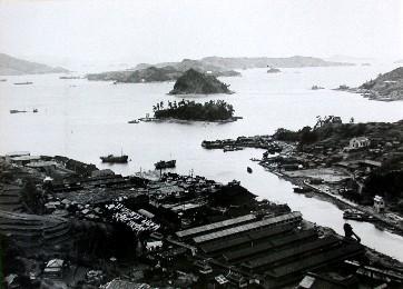 障子岩山から皇后島方面を望む