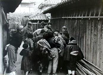 アメリカ兵とこどもたち