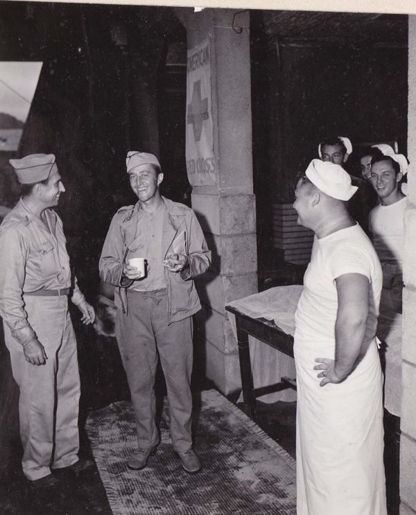 フィリピンで拘束され、長崎に収容された米兵