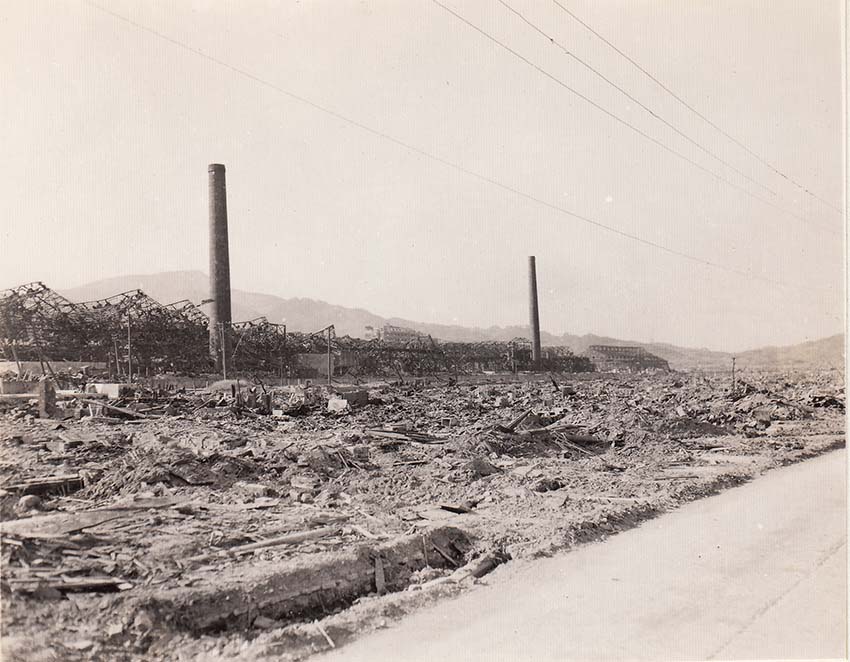 浦上駅前から見た三菱長崎製鋼所第2工場
