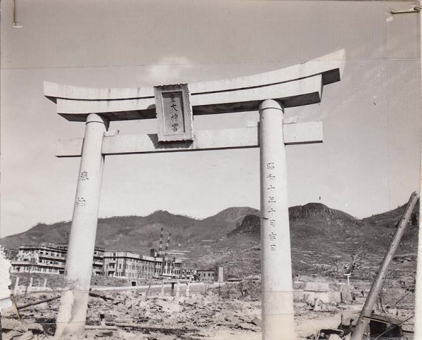 山王神社一の鳥居