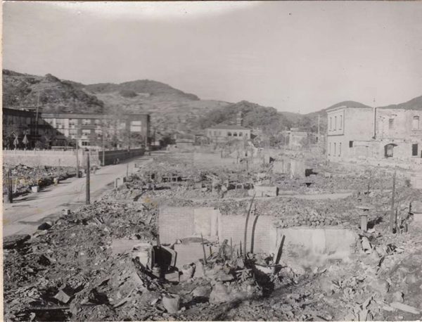 本博多町から本興善町方面を見る