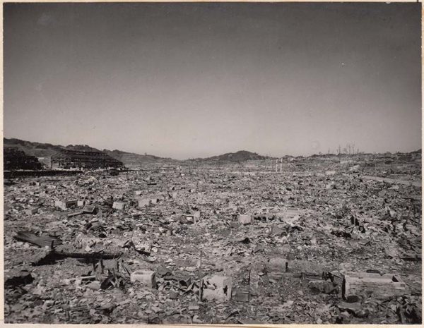 岩川町から北方向を見る