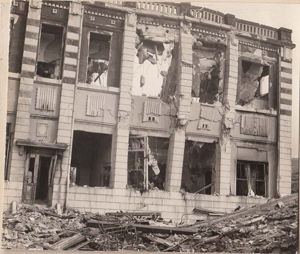 空襲と原爆の被害を受けた長崎医科大学附属医院