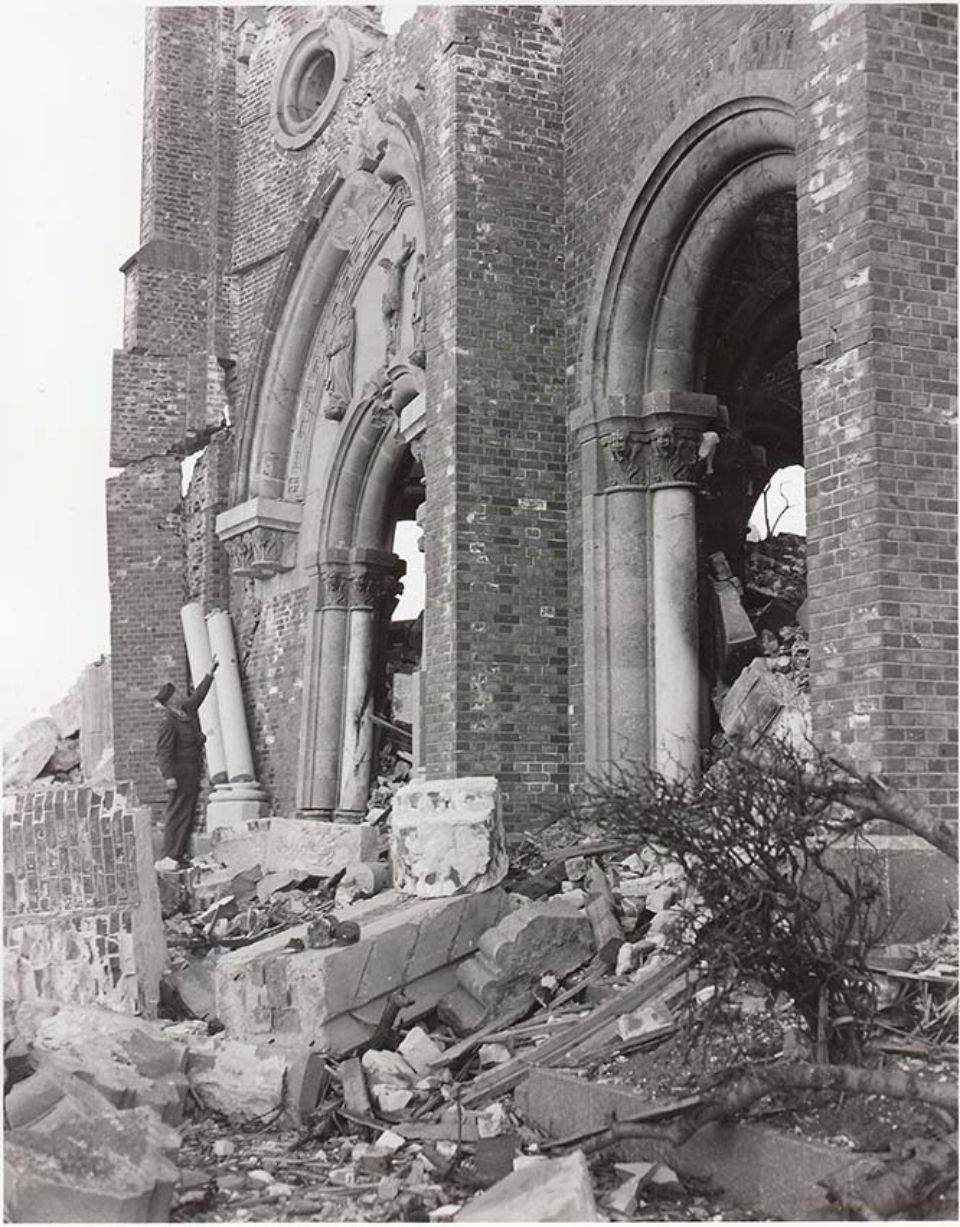 浦上天主堂正面入口付近