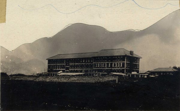 浦上第一病院（長崎公教神学校）（被爆前）