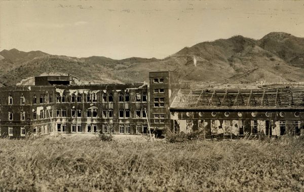 長崎市立商業学校本館校舎・講堂 西側外観