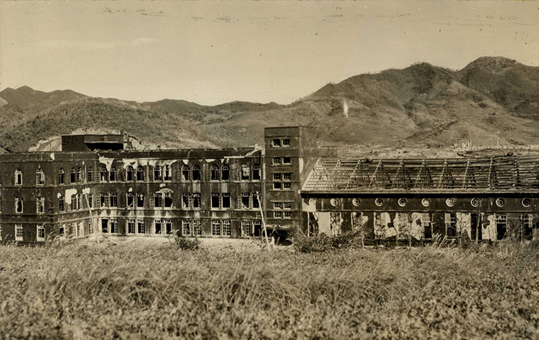 長崎市立商業学校本館校舎・講堂 西側外観