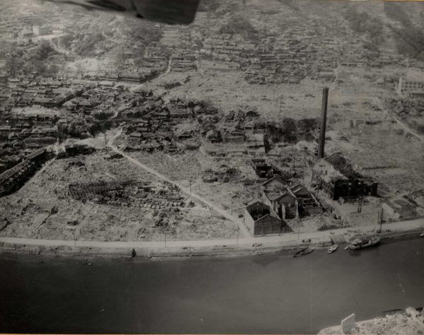 上空から見た九州配電長崎火力発電所（稲佐発電所）付近　