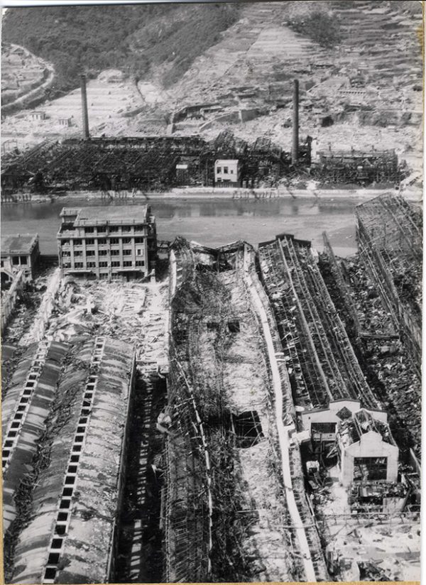 上空から見た三菱長崎兵器製作所茂里町工場一帯