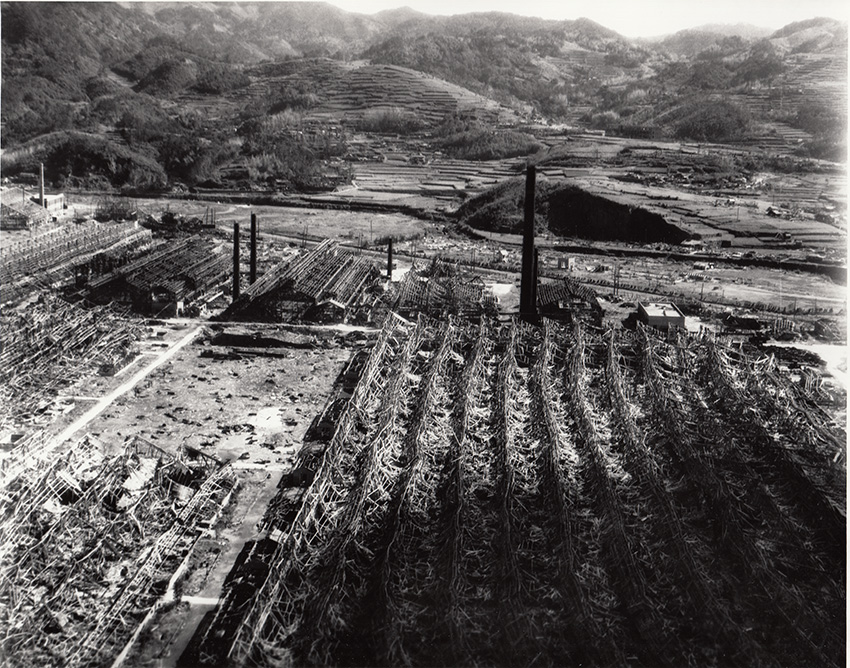 上空から見た三菱長崎兵器製作所大橋