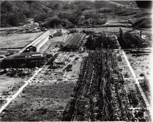 上空から見た三菱長崎兵器製作所大橋工場北端付近