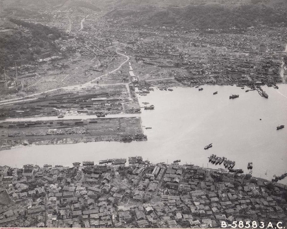 上空から見た浦上川河口一帯