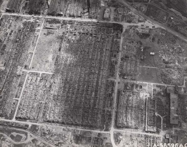 上空から見た三菱長崎兵器製作所大橋工場