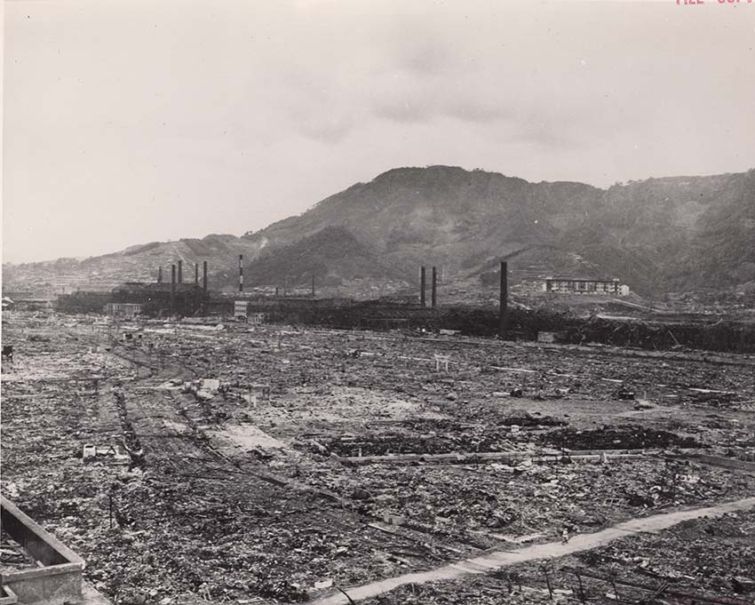 長崎医科大学附属医院から南西を見る