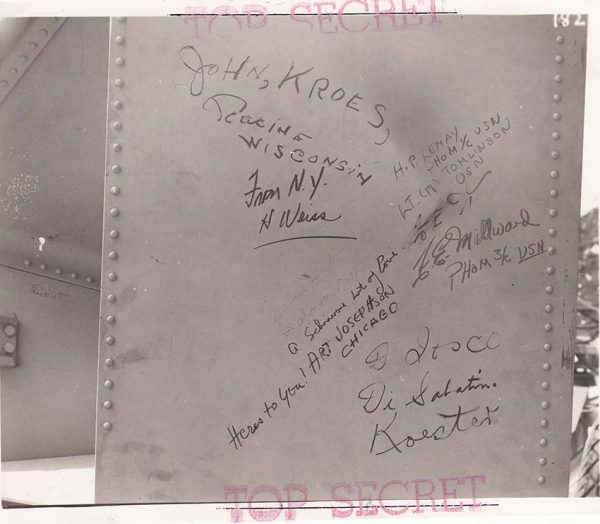 長崎原爆ファットマンの尾翼部分に書かれたサイン