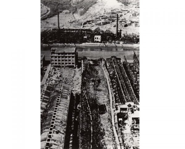 上空から見た三菱長崎兵器製作所茂里町工場・三菱長崎製鋼所