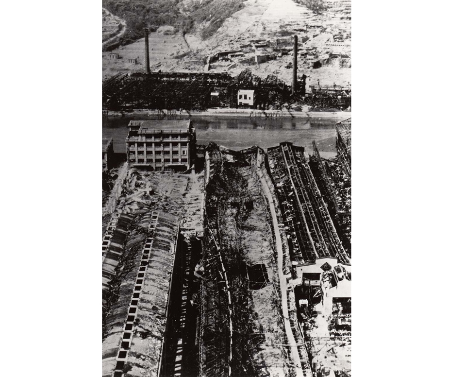 上空から見た三菱長崎兵器製作所茂里町工場・三菱長崎製鋼所